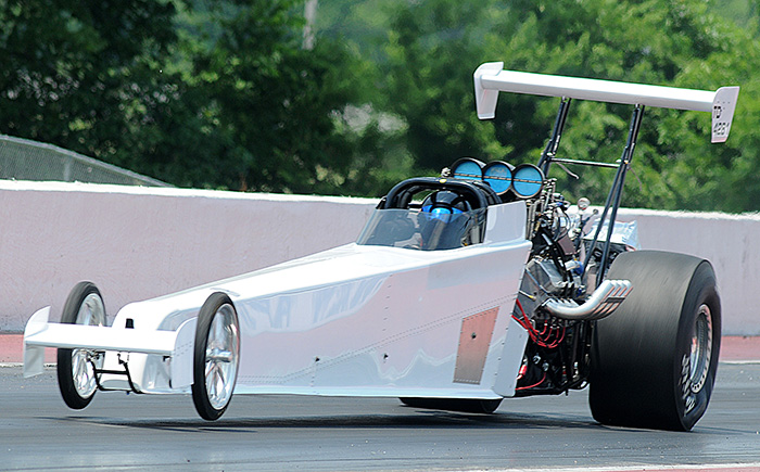Bryan Hawker dragster